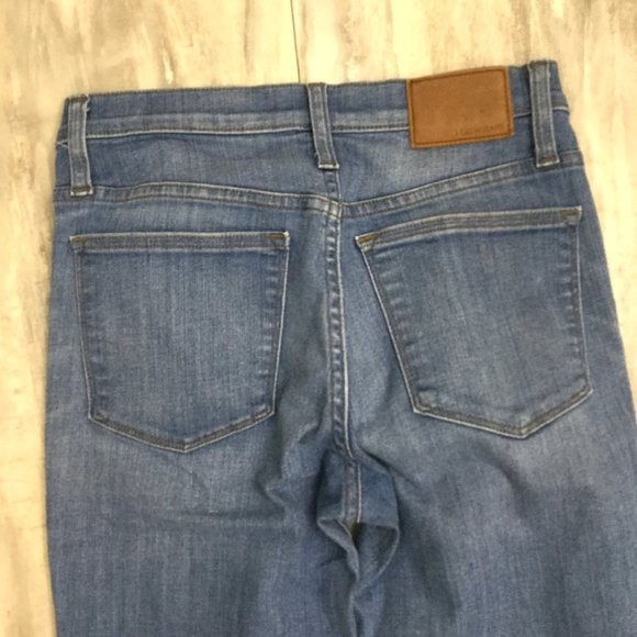 J. Crew High Rise Exposed Button Distressed Toothpick Jean 28 - Picture 7 of 13